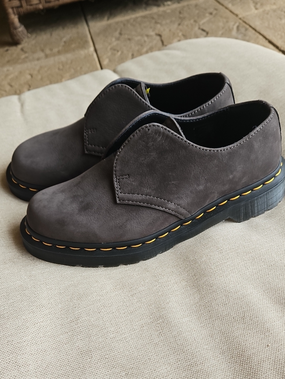Dr Martens 1461 Laceless Oxford Shoes In Gunmetal Grey Men's 6, Woman's 7
